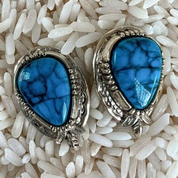 Vintage 60's 70's Signed Arthur Pepper ART Turquoise Teardrop Clip Earrings - Picture 1 of 11